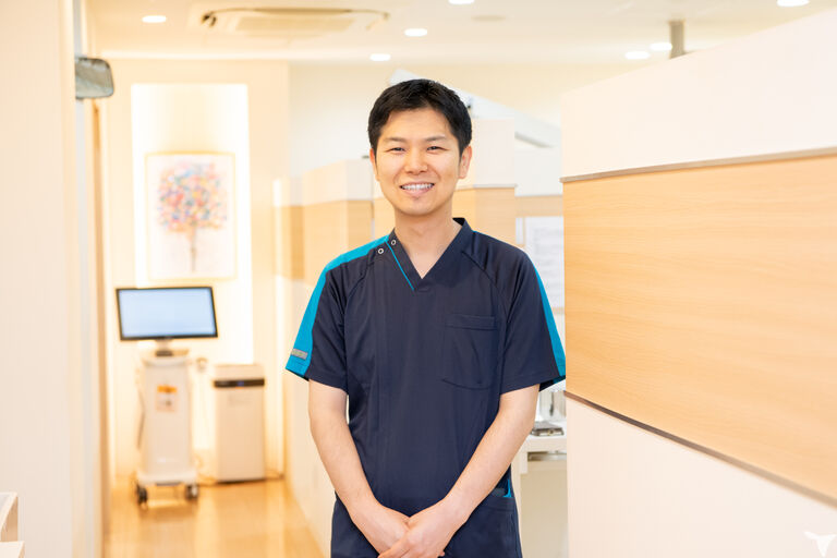 院長の薄倉と申します