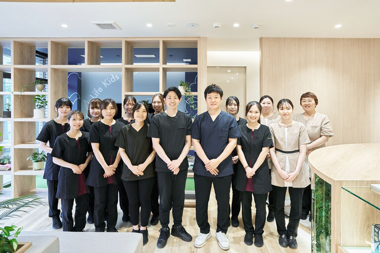 川西歯医者ライフ歯科・矯正歯科・小児歯科