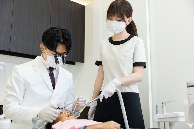 診療補助も受付の仕事
