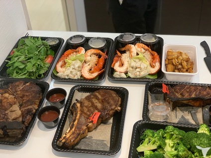 デリバリーでの食事会