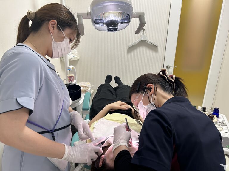 タイトル： 診療を支える