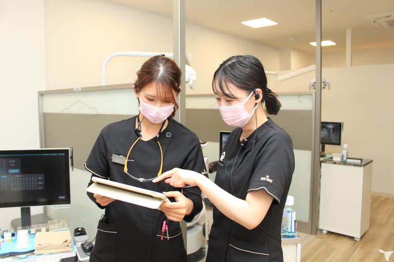 京橋クローバー歯科・矯正歯科の歯科助手求人の画像（3枚目）