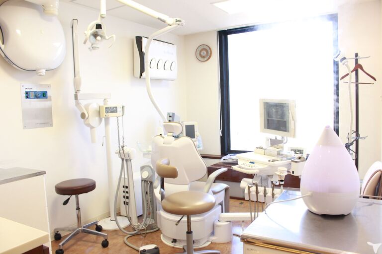 駅チカ2分｜医療法人真摯会 梅田クローバー歯科クリニックの歯科衛生士求人の画像（2枚目）