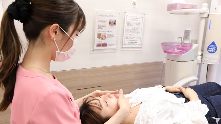小室歯科近鉄あべのハルカス診療所の歯科衛生士求人の画像（5枚目）