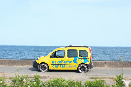 黄色の車が目印です！