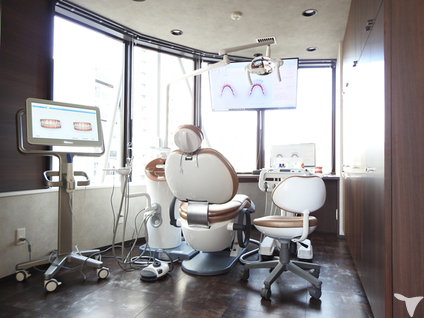 明るく綺麗な診療室