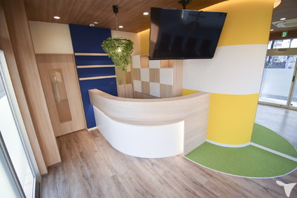 清潔感のある受付！