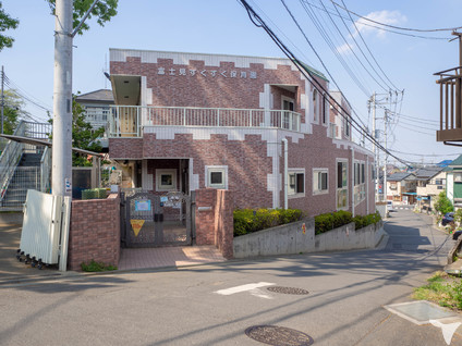 お祝金50 000円 富士見すくすく保育園の保育士求人 正社員 常勤 グッピー