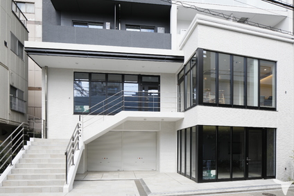 建物入り口