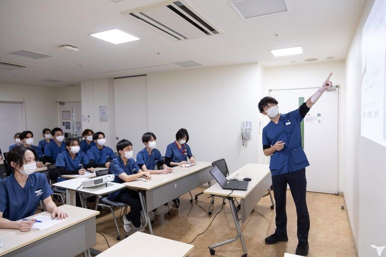 幅広い事を学べる