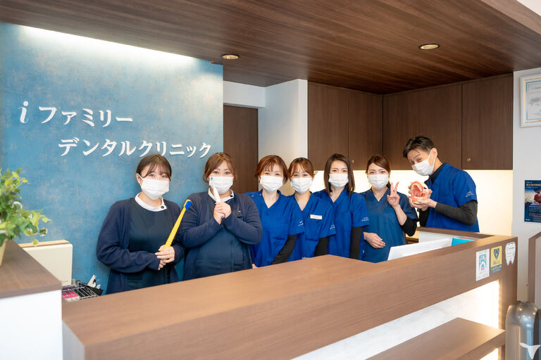 元気いっぱいのスタッフ