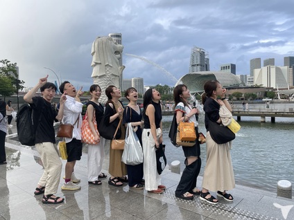 みんなで海外も行きます