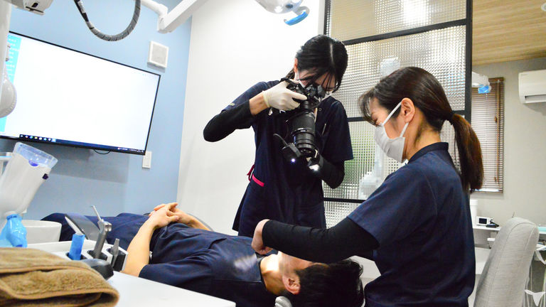駅チカ3分｜狛江はやかわ歯科の歯科衛生士求人の画像（2枚目）