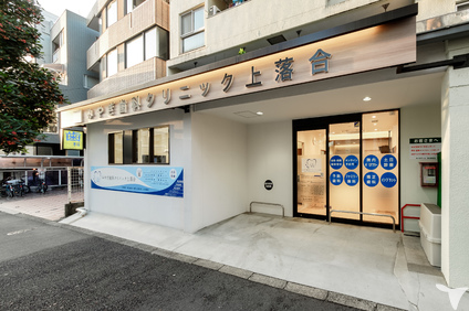 白を基調とした外観です！