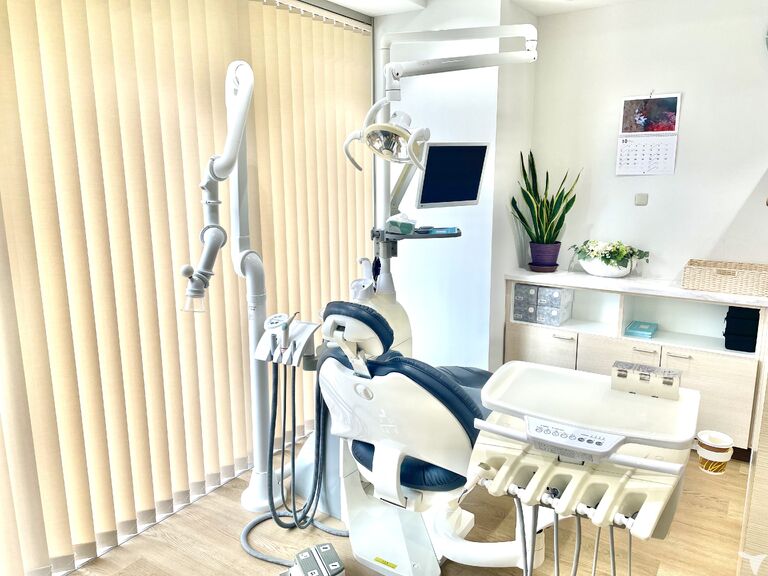 ＴＡＫＡＨＩＲＯ　ＤＥＮＴＡＬ　ＯＦＦＩＣＥの歯科衛生士求人の画像（3枚目）