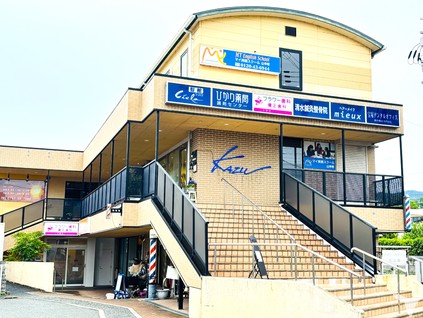阪急山本駅前徒歩１分。