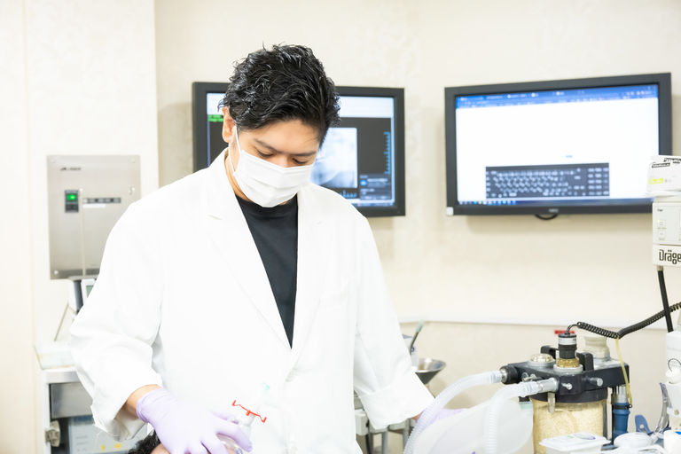 麻酔下での治療も多症例