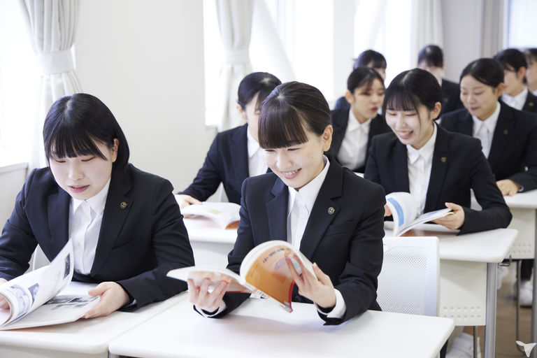 大阪府歯科医師会附属歯科衛生士専門学校の歯科衛生士求人の画像（5枚目）