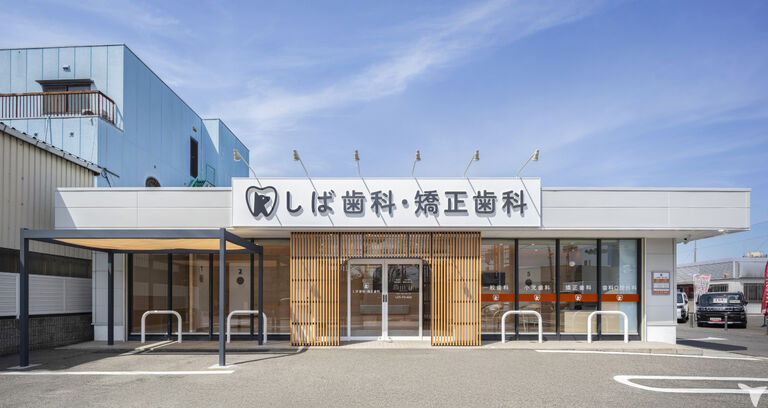 医院外観