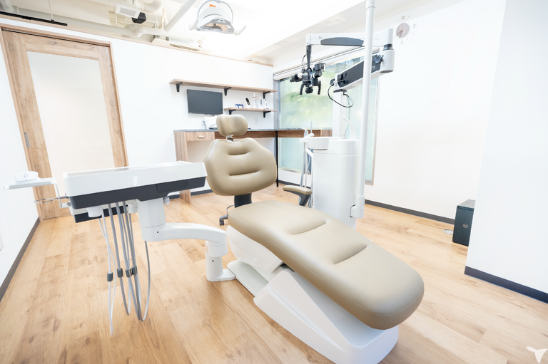 &DENTAL谷町4丁目歯科・矯正歯科の歯科医師求人の画像（3枚目）