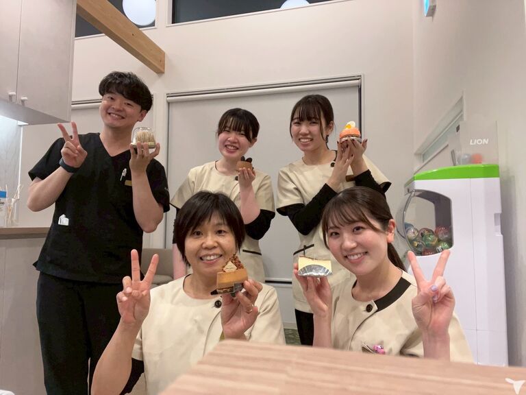 誕生日はみんなでお祝い！