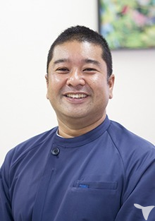 院長の仲村正人です