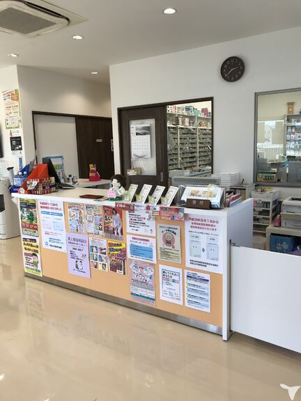 調剤薬局内観２
