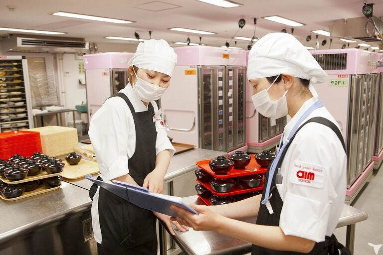 エームサービス株式会社 三井住友銀行本店内の厨房の管理栄養士求人の画像（4枚目）