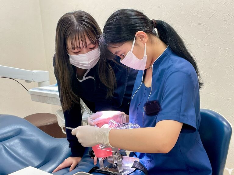 常勤歯科衛生士10名在籍