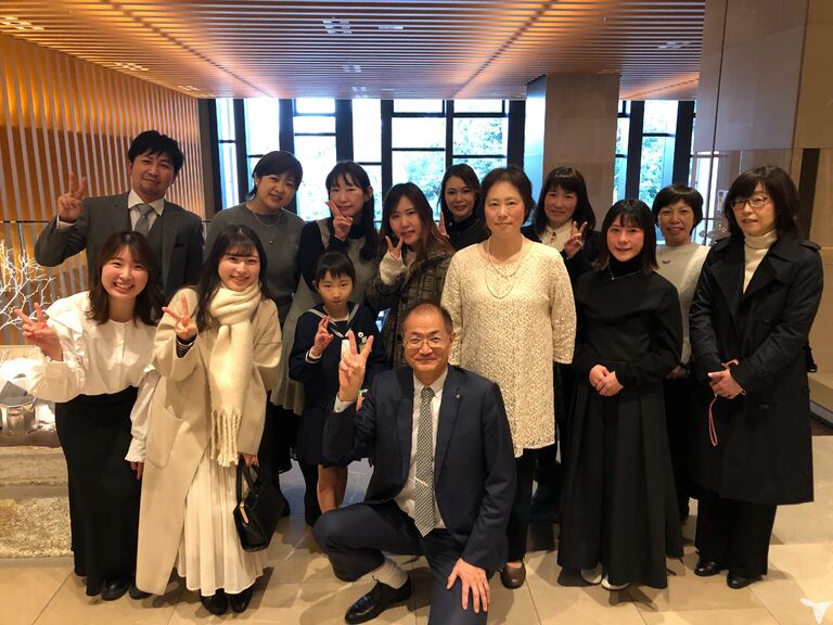 年に数回、食事会