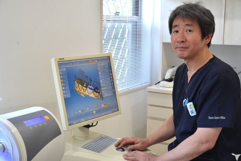 院長の　江本正　です